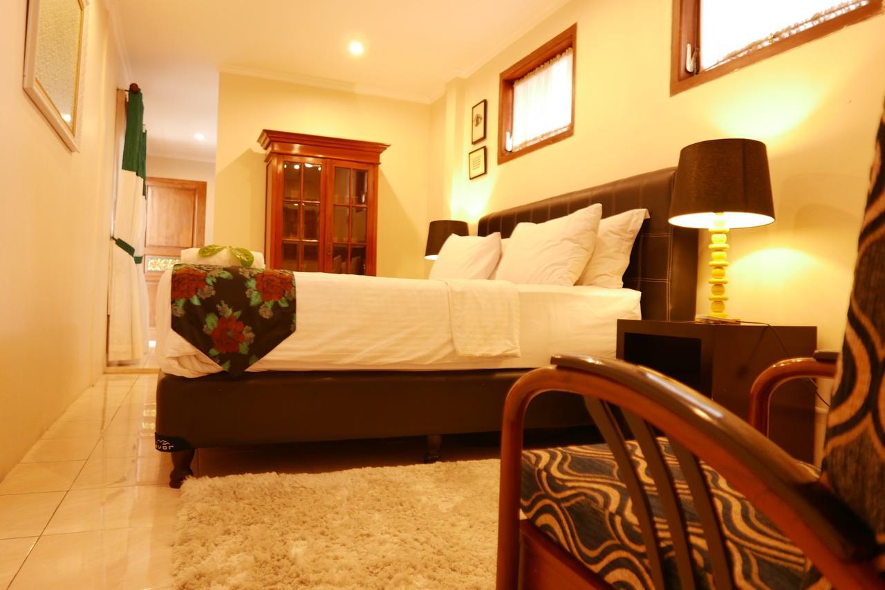 Ciwulan 36 Guest House Bandung Ngoại thất bức ảnh