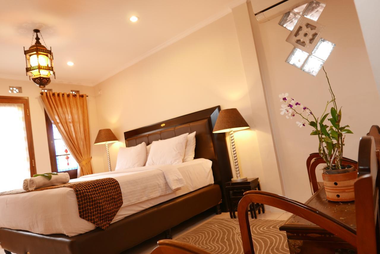 Ciwulan 36 Guest House Bandung Ngoại thất bức ảnh