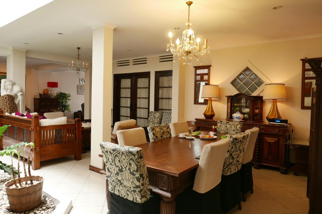 Ciwulan 36 Guest House Bandung Ngoại thất bức ảnh