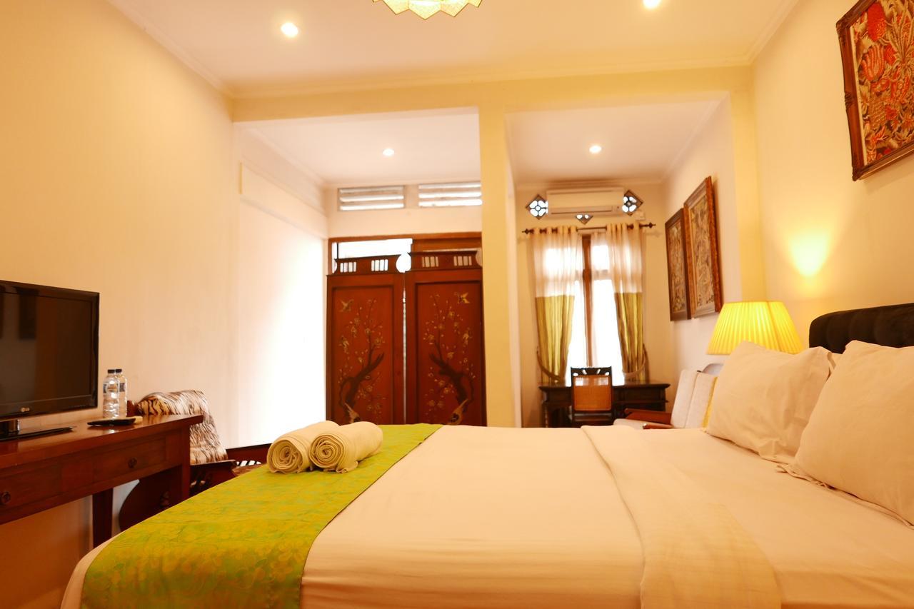 Ciwulan 36 Guest House Bandung Ngoại thất bức ảnh